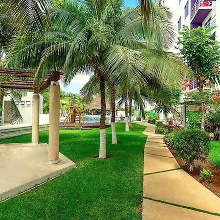 Home & Office Cancun Pool エクステリア 写真
