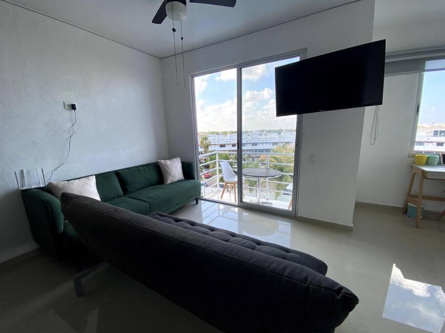 Home & Office Cancun Pool エクステリア 写真